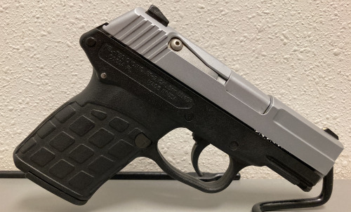 KEL-TEC PF-9 9MM LUGER PISTOL WITH MAGAZINE&mdash; SPE43
