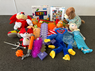 PLUSH TOYS, LOONEY TUNES PUZZLE, TETRIS STRATEGY GAME, FROZEN DOLL AND MORE