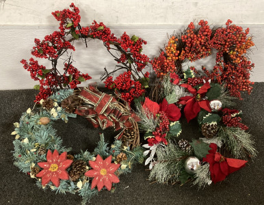 (4) CHRISTMAS WREATHS