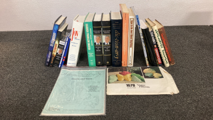 LARGE BOX OF BOOKS AND PATTERNS