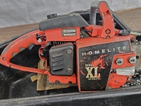 HOMELITE 16" CHAINSAW (HAS COMPRESSION) W/ CASE - 3