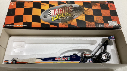 1:24 Die Cast Replica Dragster - Otterpops