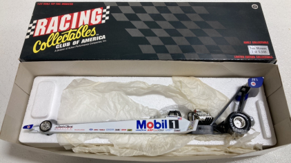 1:24 Die Cast Replica Dragster - Mobil 1