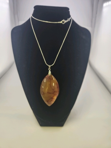 135.25 CT Yellow/Red Dragon Viens Agate .925 Necklace