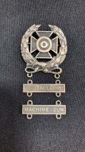 WW2 Marksman Badge w/ Rifle and Machine Gun