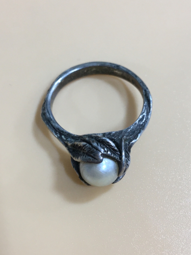 Beautiful Size 7 Silver .925 Ring With Round Stone