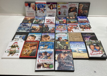 (33) Christmas Movie DVDs