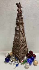 41&rdquo; Wood Decor Tree, (19) Assorted Heavy Duty Ornaments