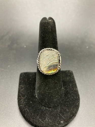 Size 7 1/2 Abalone Shell Ring