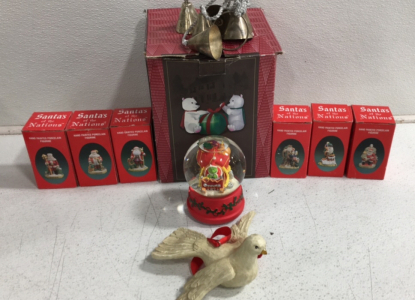 Inflatable lawn bears, (6) Collection of Santa&rsquo;s from around the world Ornaments, Grinch snow globe, Dove ornament Christmas Decorations