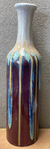 (1) 23&rdquo; CHINESE CERAMIC VASE