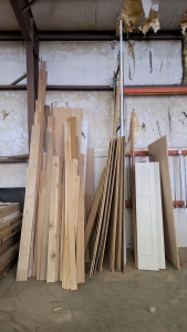 VARIOUS LENGTH BOARDS AND TRIM