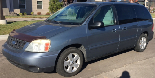 2005 FORD FREESTAR - 3RD ROW SEATING - RUNS WELL