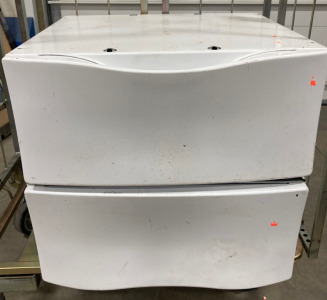 One Set of Washer & Dryer Pedestal