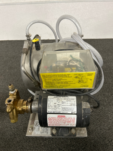 LANCER SODA WATER CARBONATOR 1/3 HP (POWERS ON)