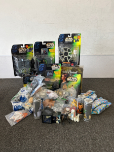 VINTAGE STAR WARS MEMORIBILIA AND TOYS: 1997 KENNER STAR WARS FIGURES AND DETENTION BLOCK RESCUE, TRIVIAL PURSUIT GAME (SEALED), PEZ DISPENSERS, BURGER KING STAR WARS TOYS, COLLECTOR COINS, WATCHES AND CUBES