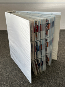BINDER WITH BASEBALL CARDS