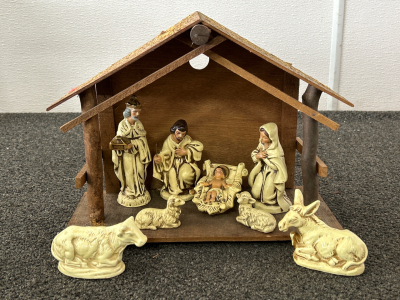 PARTIAL NATIVITY SET