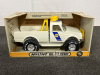 NYLINT NAPA 4x4 PICKUP TOY TRUCK