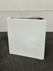 BINDER OF SPORTS CARDS
