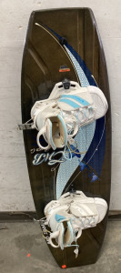 (1) BOARD CO LOTUS SNOWBOARD