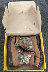 HERMANS SURVIVORS MENS BOOTS SIZE 10.5
