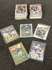 VINTAGE NFL COLLECTORS TRADING CARDS INCLUDING PEYTON MANNING, BARRY FOSTER, MARVIN HARRISON, JIM HARBAUGH AND MANY MORE (5 IN PROTECTIVE SLEEVES)