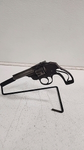 Iver Johnson Gun Works, .38 S&W Hammerless Revolver