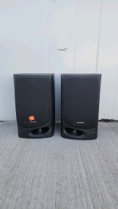 Aiwa speaker system