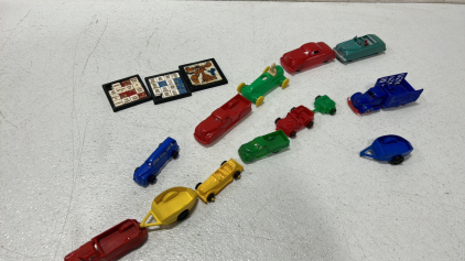 (10) 1950s Vintage Assourted Toy cars (3) Slide Puzzles