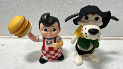 (1) Vintage 1968 RDF Deputy Dawg Vinyl Coin Bank (1) Vintage Bobs Big Boy Coin Bank