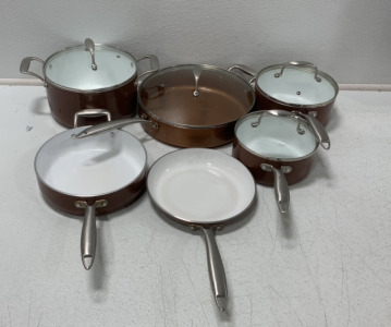 (6) PIECE GOURMET LIVING POT AND PAN SET WITH (4) GLASS LIDS