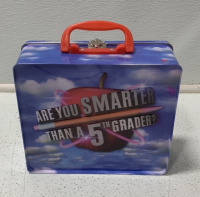 (1) ARE YOU SMARTER THAN A 5TH GRADER GAME/LUNCHBOX - 3