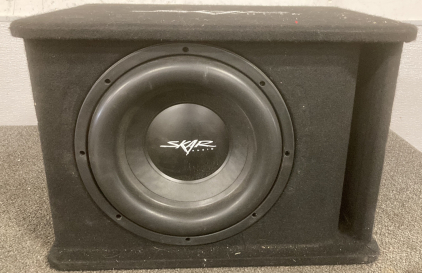 SKAR SUBWOOFER WITH AMP - NOT TESTED 20&rdquo;X16&rdquo;X15&rdquo;