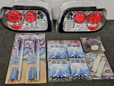 NEW '96 MUSTANG TAILLIGHTS, UNUSED ACCESSORY LIGHTS
