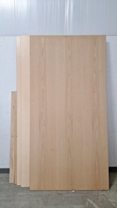 (5) 8' x 4' WOOD BOARDS