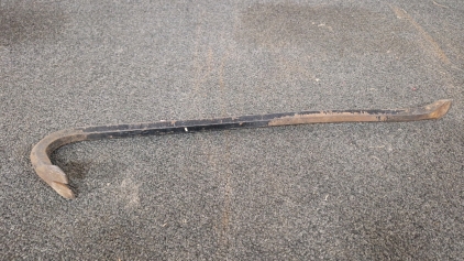 24" HEAVY DUTY PRY BAR