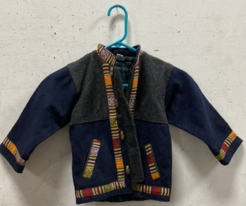 (1) WOOL NEPAL CHILDRENS LARGE JACKET