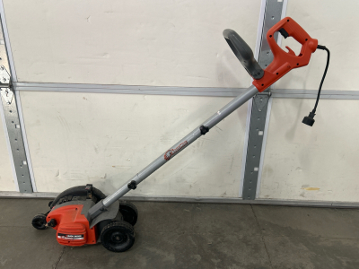 BLACK & DECKER ELECTRIC EDGEHOG 2-IN-1 WHEELED EDGER
