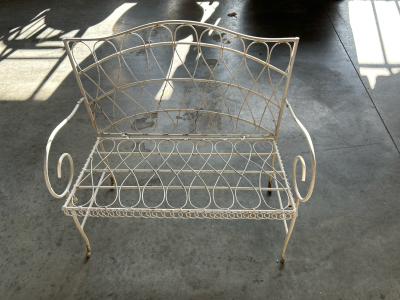 SMALL METAL BENCH FOR PLANTERS/GARDEN/YARD DECOR