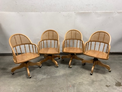 (4) Rolling Dining Chairs