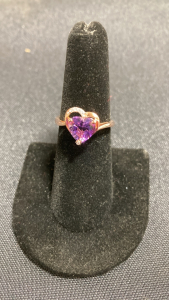 925 Gold Tone Band with Purple Heart Shaped Stone (Size 7)