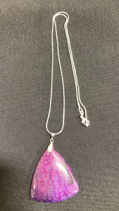 122.20ct Purple Dragon Veins Agate Triangle Gemstone .925 Necklace
