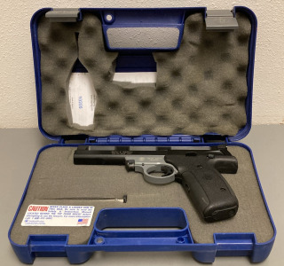 SMITH & WESSON 22A-1 22LR PISTOL WITH ORIGINAL CASE AND EXTRA MAG— UBS6003