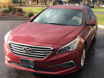 2015 HYUNDAI SONATA - LOW MILES - RUNS WELL