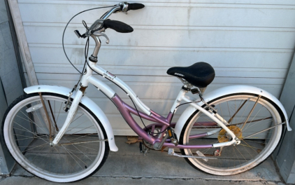 26’’ Della Cruz 2 Purple And White Cruiser Bike