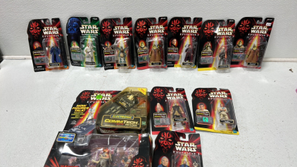 Star Wars Mini Figures With Electronic Com Reader