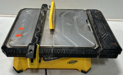 QEP 14&rdquo; tile saw