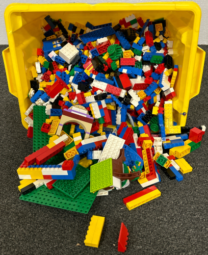 CONTAINER OF LEGO DUPLO BUILDING BLOCKS (QUANTITY UNKNOWN)