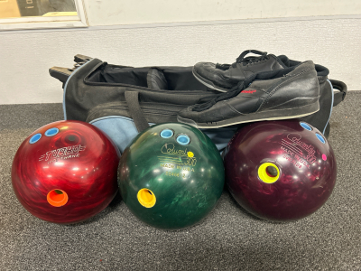 3 BOWLING BALLS, MENS BOWLING SHOEA (10 1/2) AND BOWLING BAG ON WHEELS